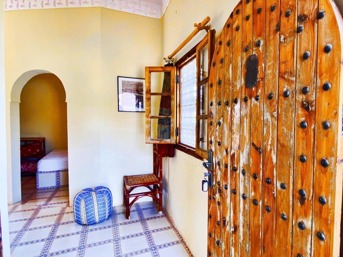 Guest House Defat Kasbah Ajt Benhaddu Kültér fotó