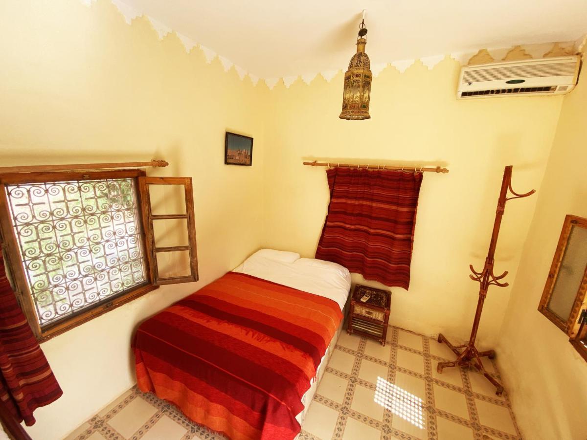 Guest House Defat Kasbah Ajt Benhaddu Kültér fotó